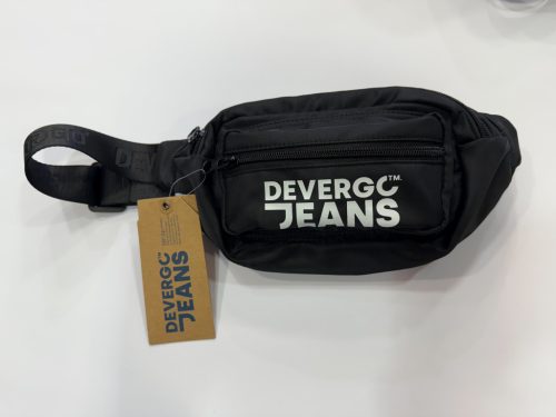 DEVERGO FÉRFI TÁSKA